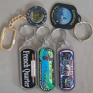 Assorted Key Chains Souvenirs SZ S